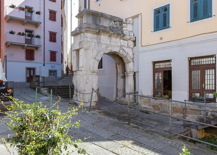 Centro I S. Michele 2 *